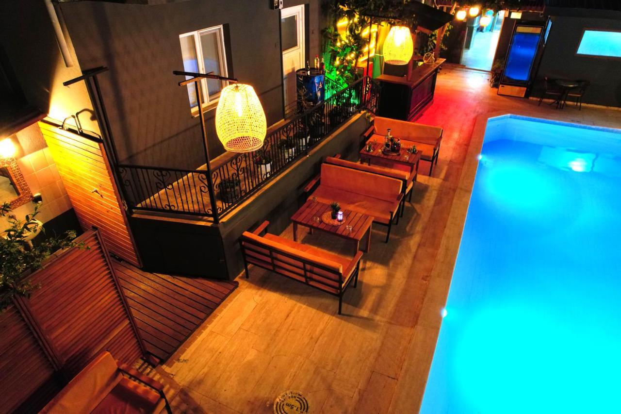 Four Seasons Apart Hotel ดาลยัน ภายนอก รูปภาพ