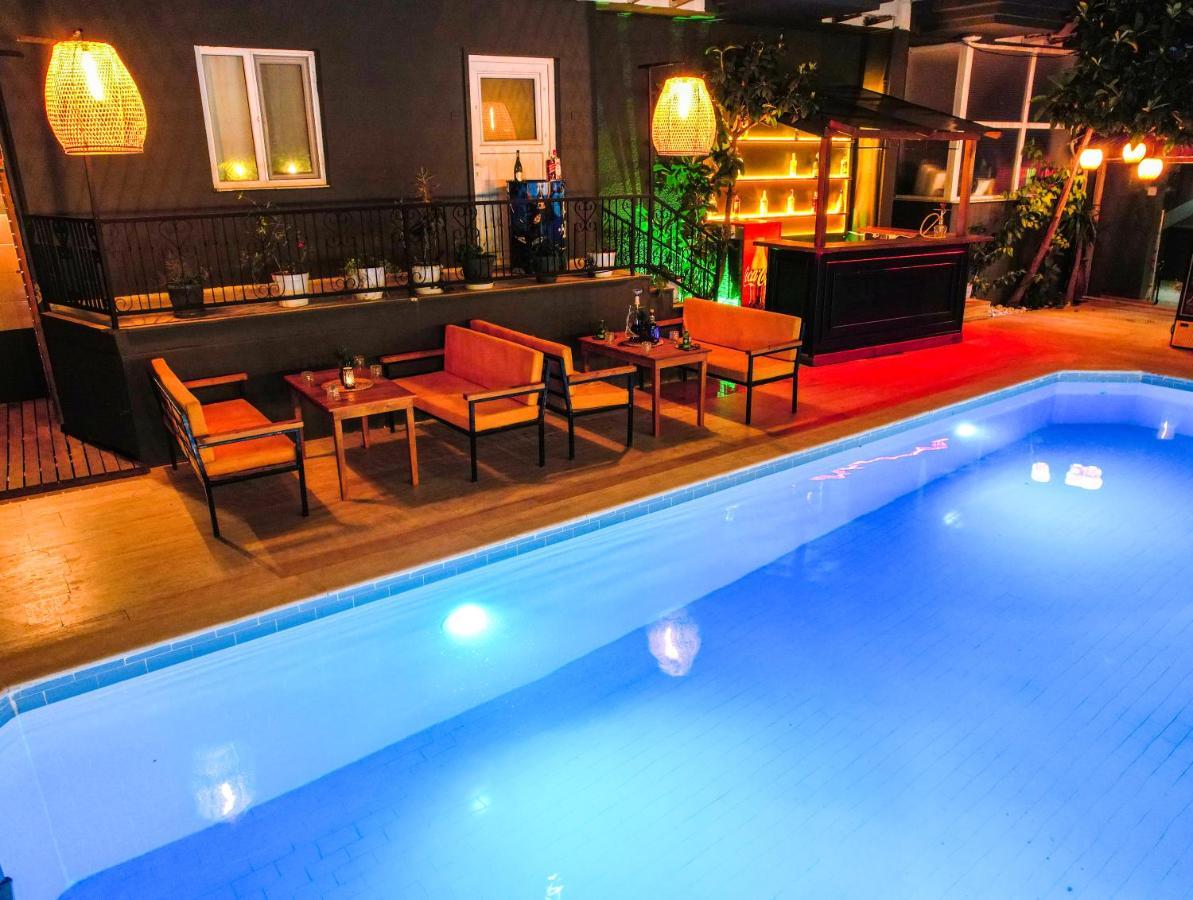Four Seasons Apart Hotel ดาลยัน ภายนอก รูปภาพ