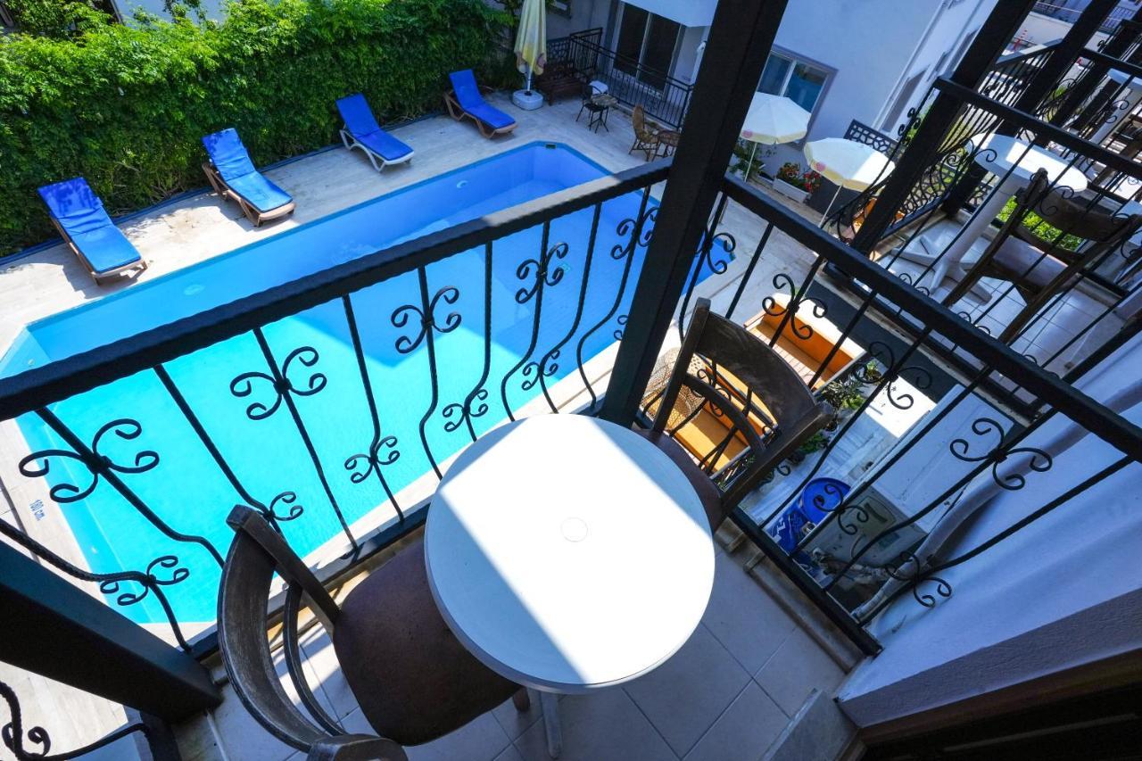 Four Seasons Apart Hotel ดาลยัน ภายนอก รูปภาพ